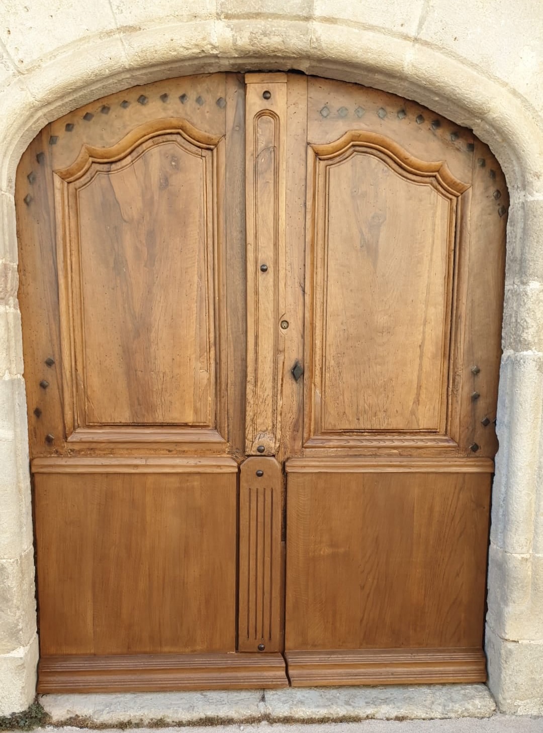 Restauration porte d'église